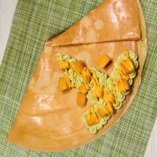 Crepe Xoài Tươi Sốt Chanh Dây Kem Bông Matcha